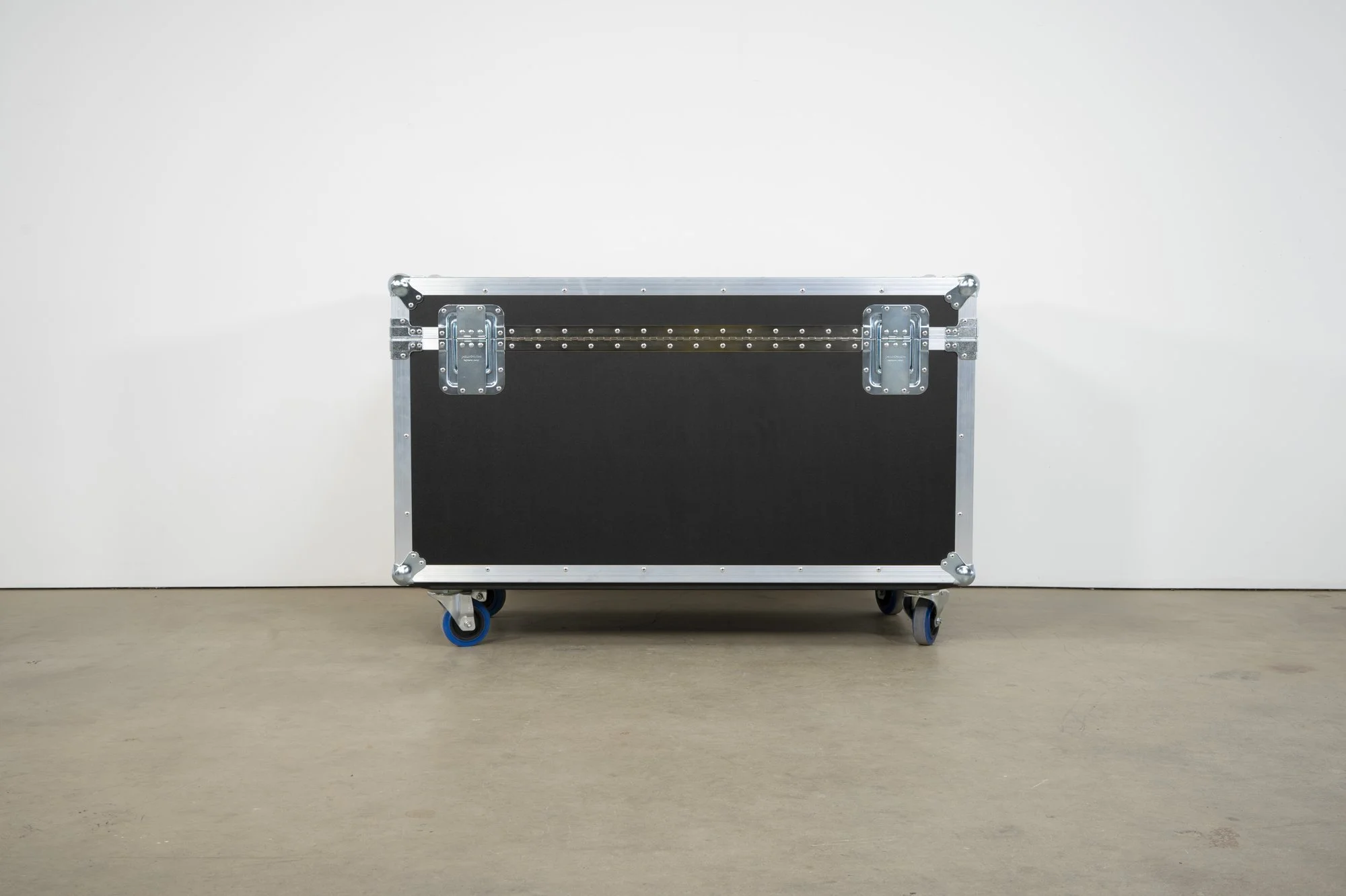 l-acoustics-x8-x8-3.jpg
