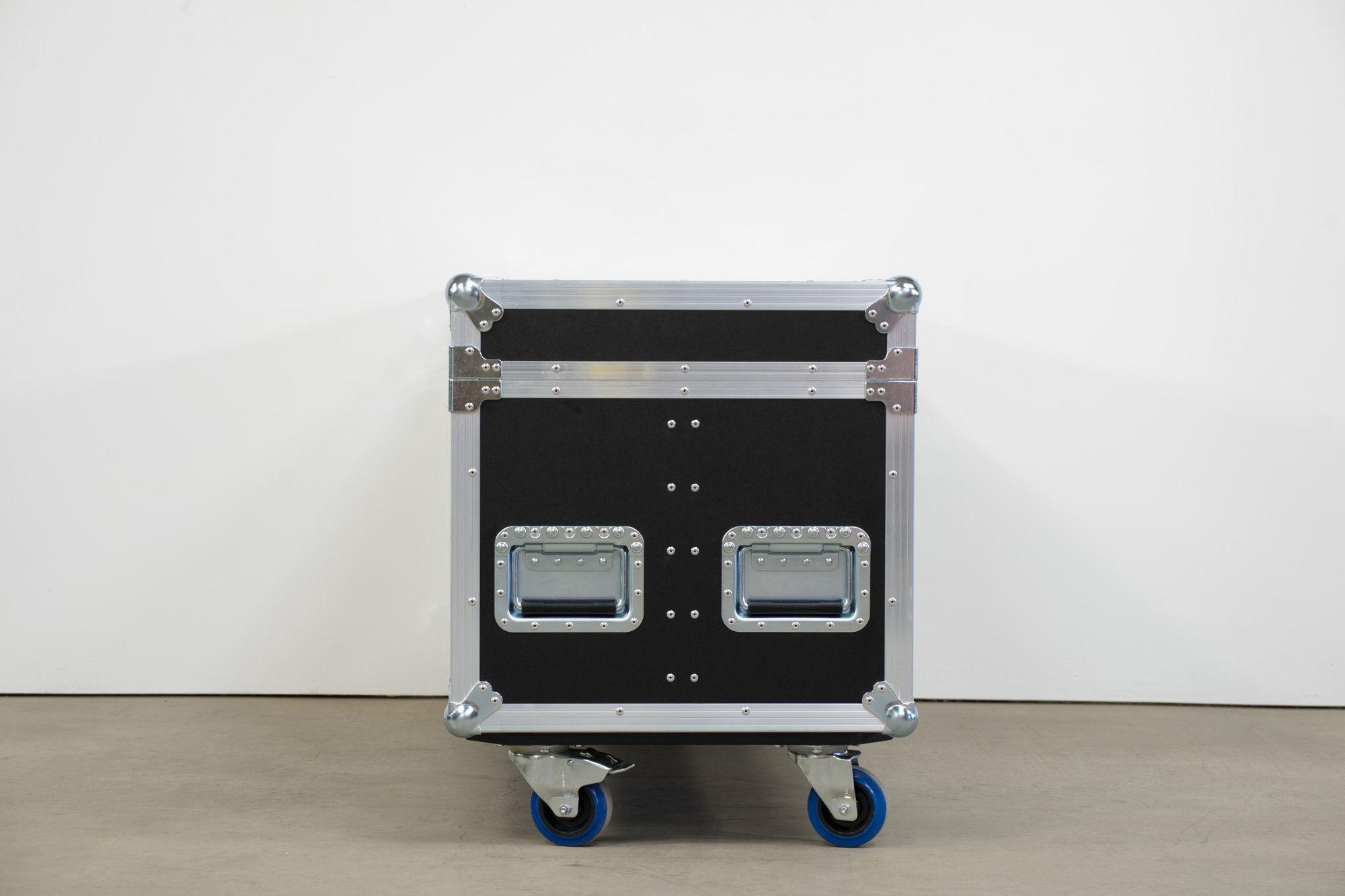 axiom-ax12c-4way-ax12c-2.jpg