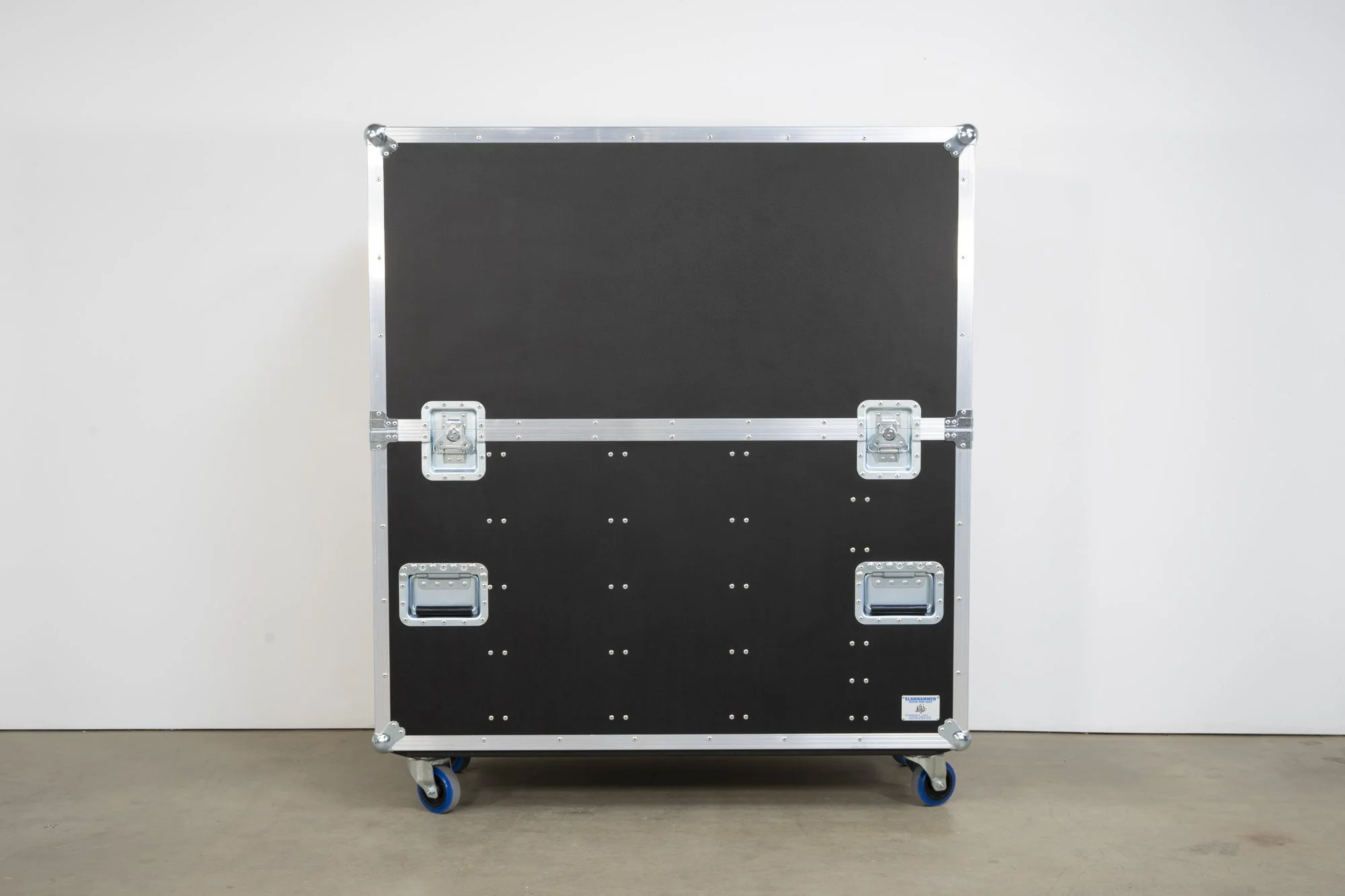 axiom-ax12c-ax6c-8way-ax12c-ax6c-1.jpg