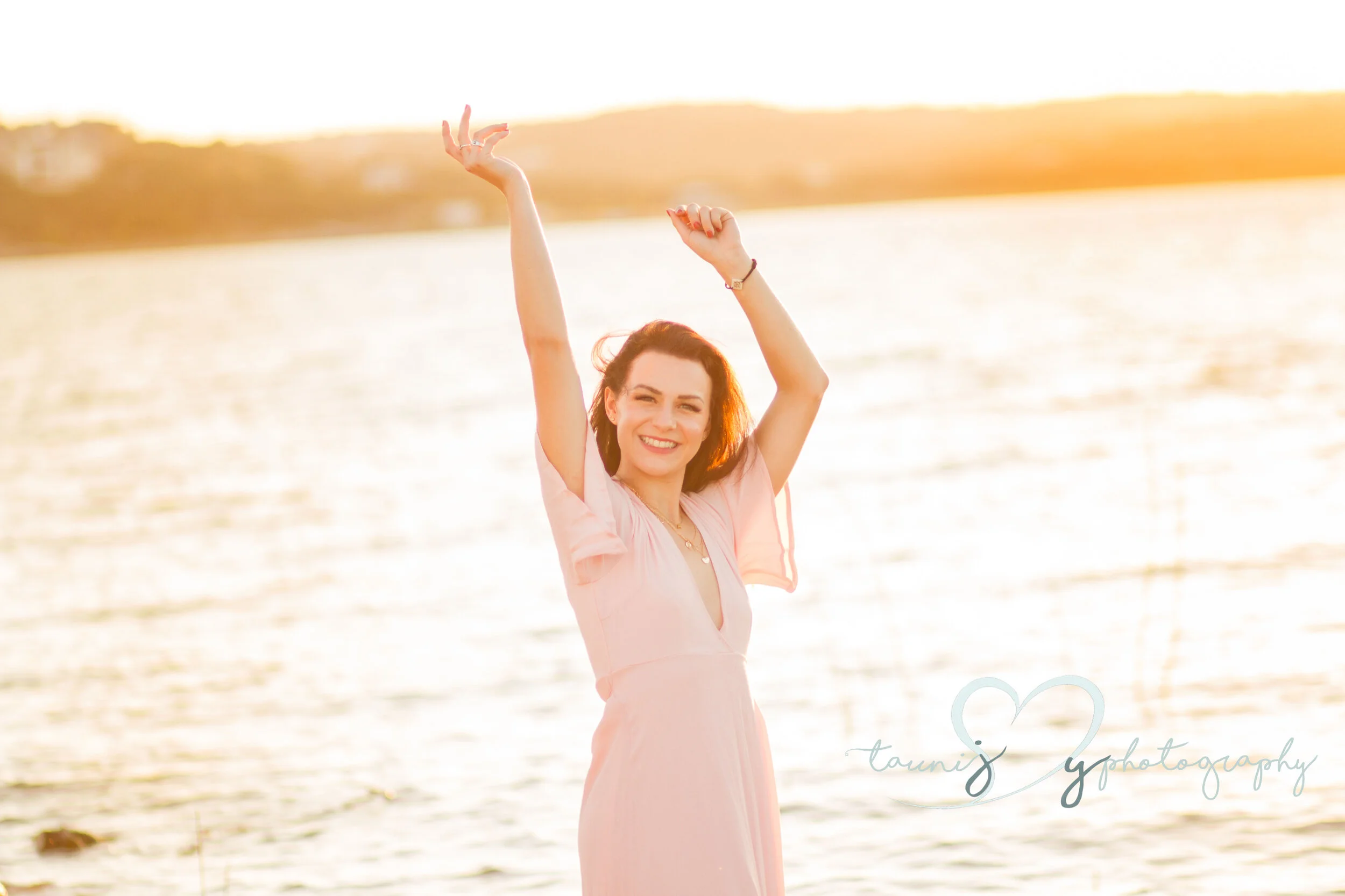 Tauni Joy Photography Senior photographer.jpg