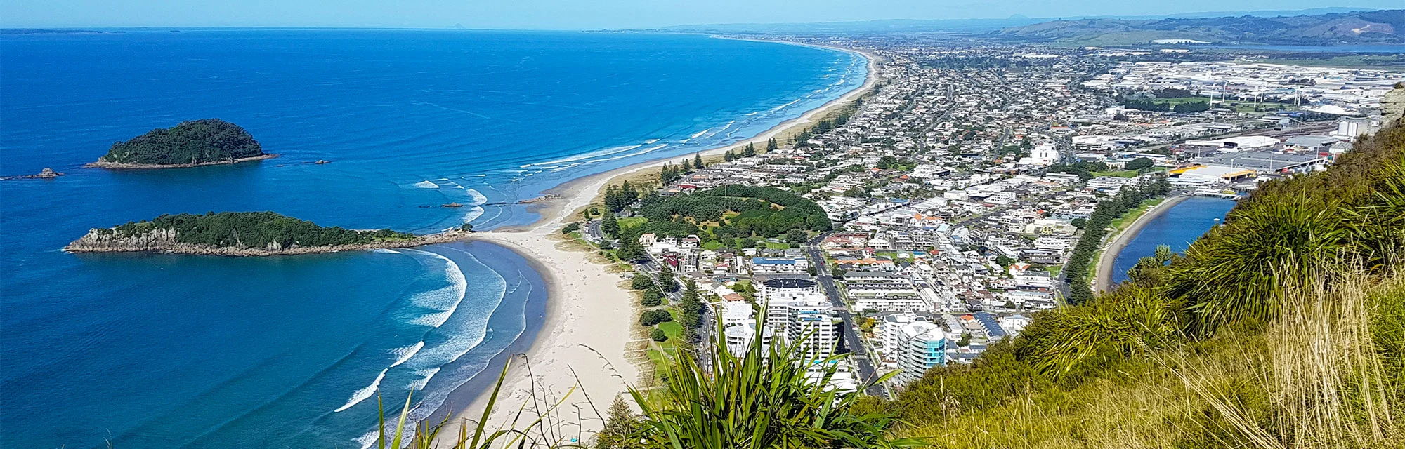 The Bay of Plenty has the best beaches in NZ. With perfect white sand and crystal blue waters, you won’t find a better place to swim, surf, sunbathe and socialise. 