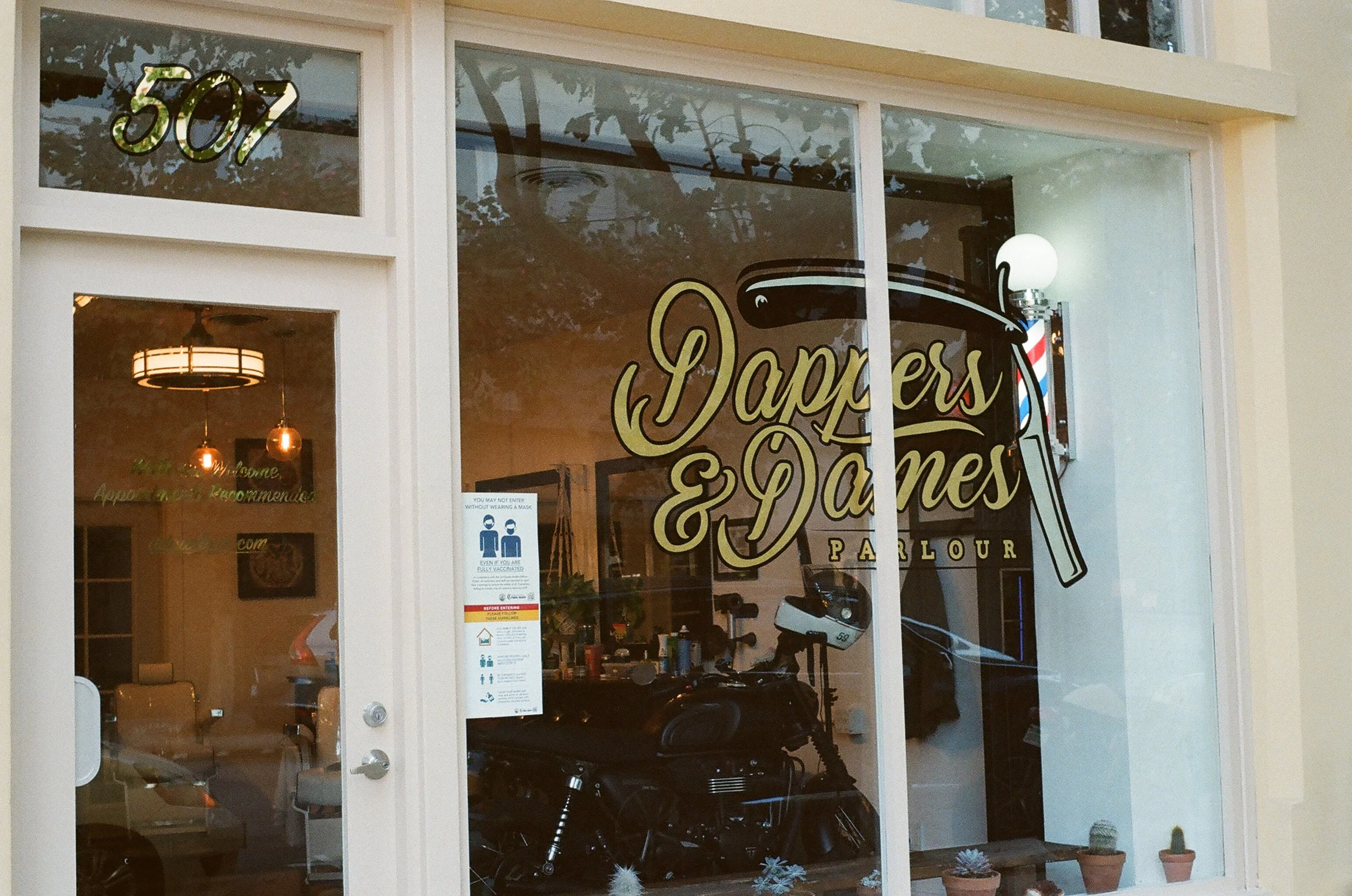 DAPPERS & DAMES