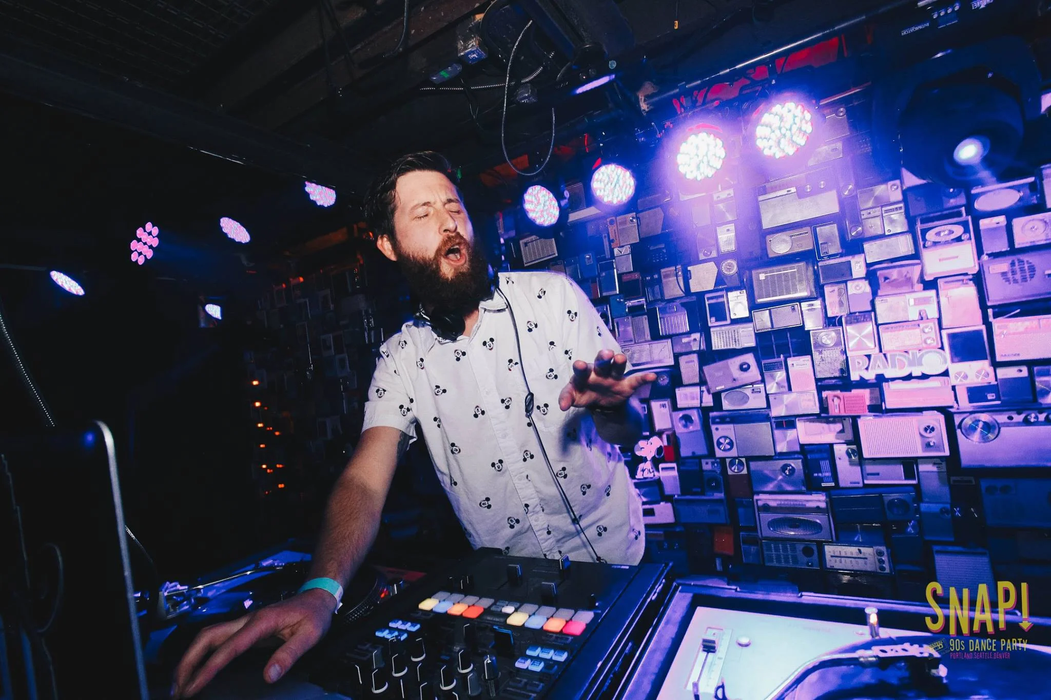 Yo Huck Eric Lake aka Yo Huck brings his eclectic taste and aggressive mixing style to the SNAP crew to keep the crowd guessing what genre might be coming next. Beyond SNAP, you can find Huck playing funky house as part of his residency at STEAM Wednesdays at Bar Standard.