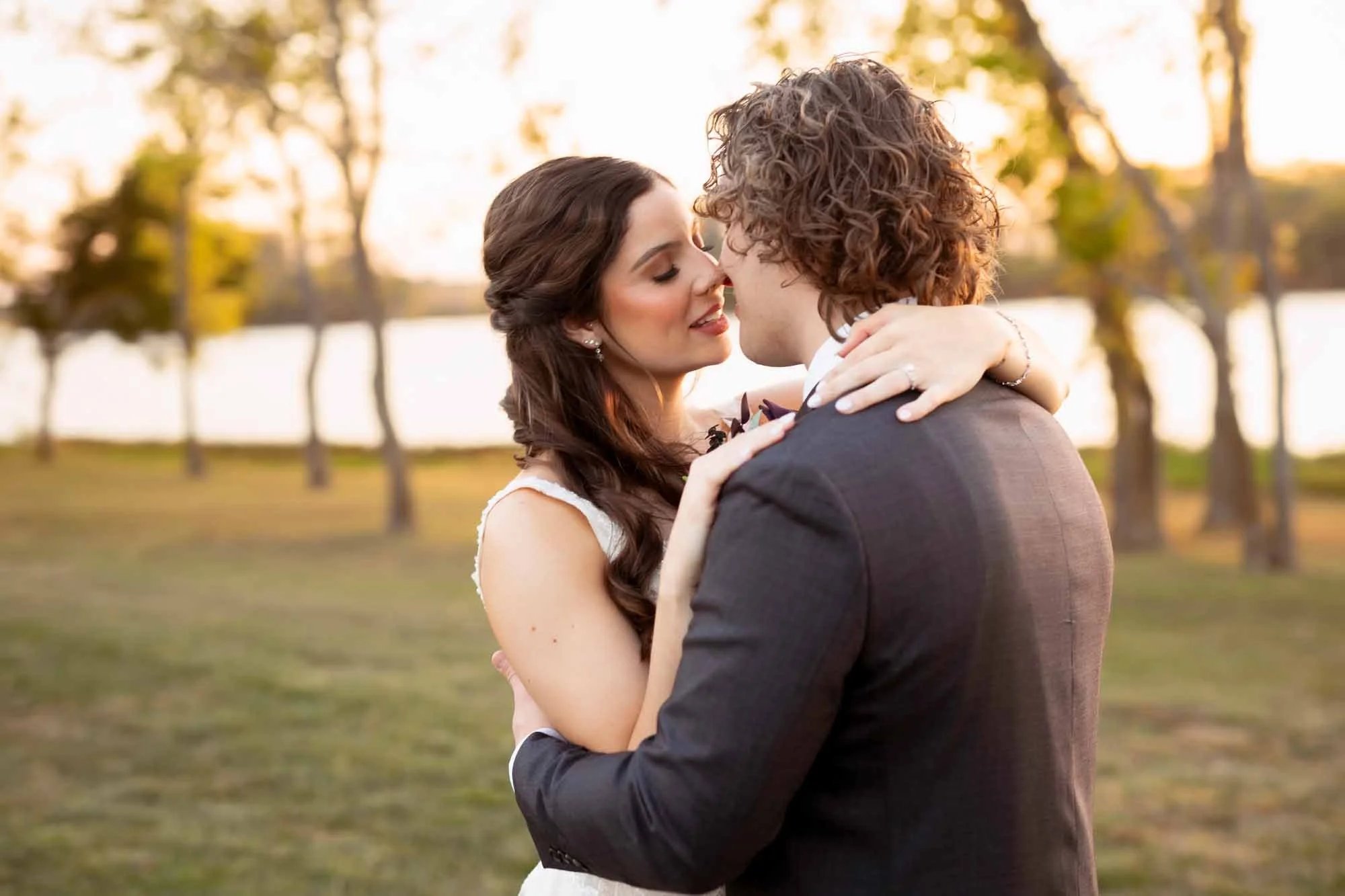 Kansas Wedding Willows Bend Fall 310.jpg