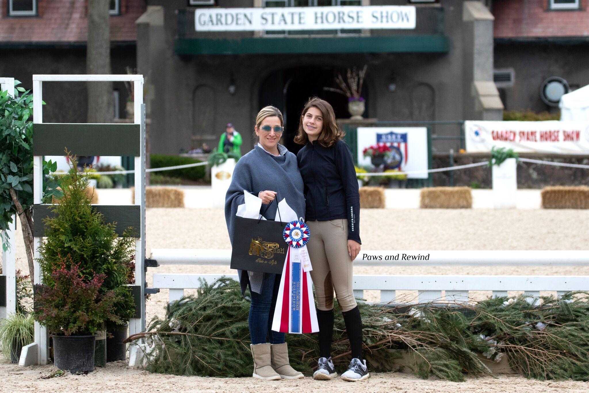 Maison Mcintyre also won the Le Fash Style of Riding Award, presented by Arianna Vastino. Photo by Paws and Rewind