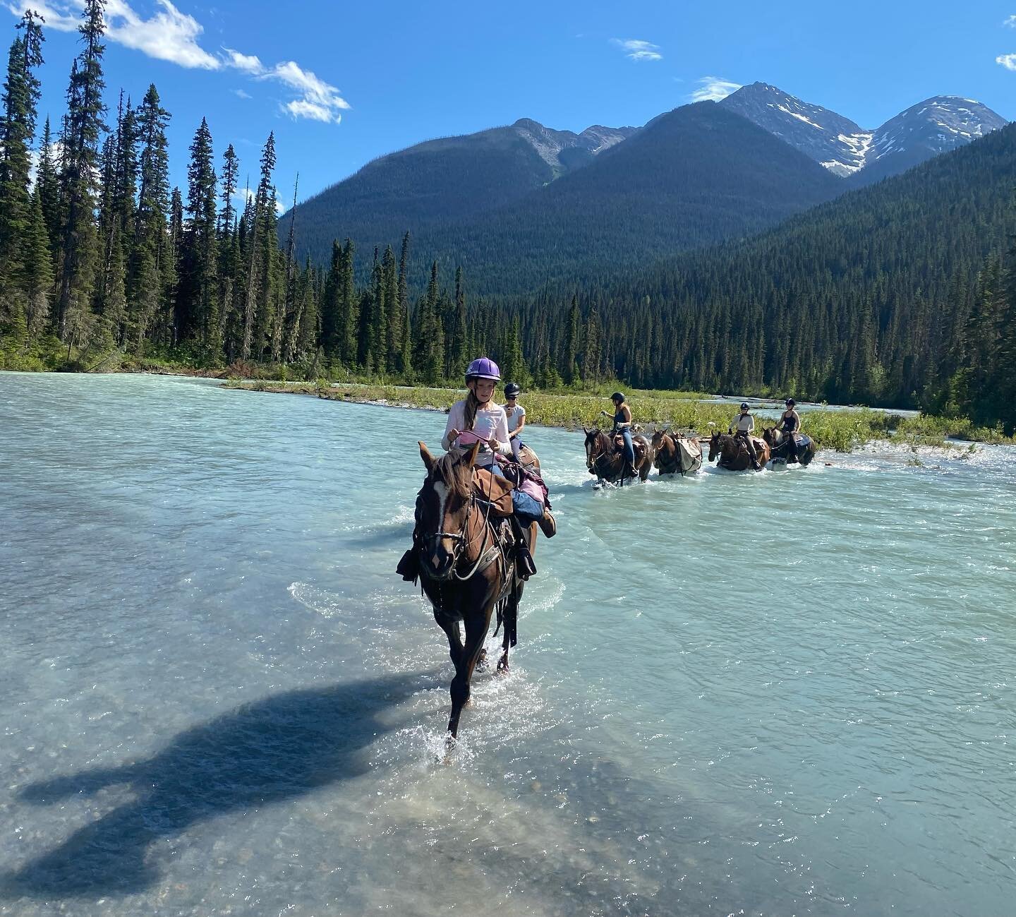 A see ya later ride for @michelle__grieb. Thanks for all your help! It always amazes me how quickly a complete stranger becomes a valued friend and like family. We celebrated Michelle the best way we know how - an epic backcountry try ride in gods co