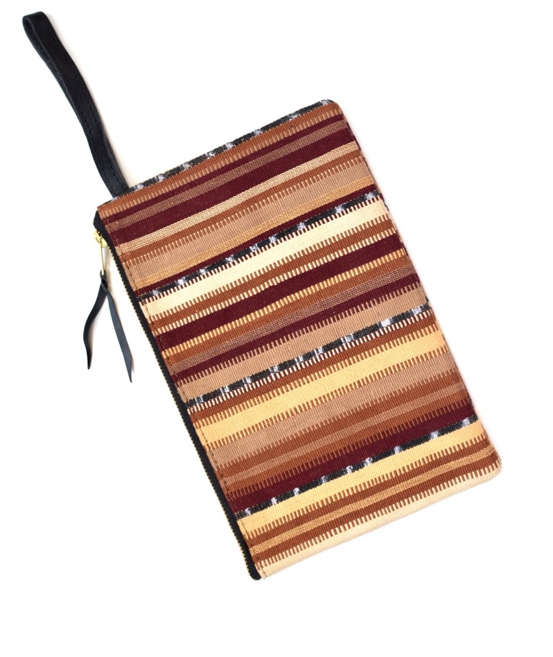 LA VIDACITA GROUNDING CLUTCH