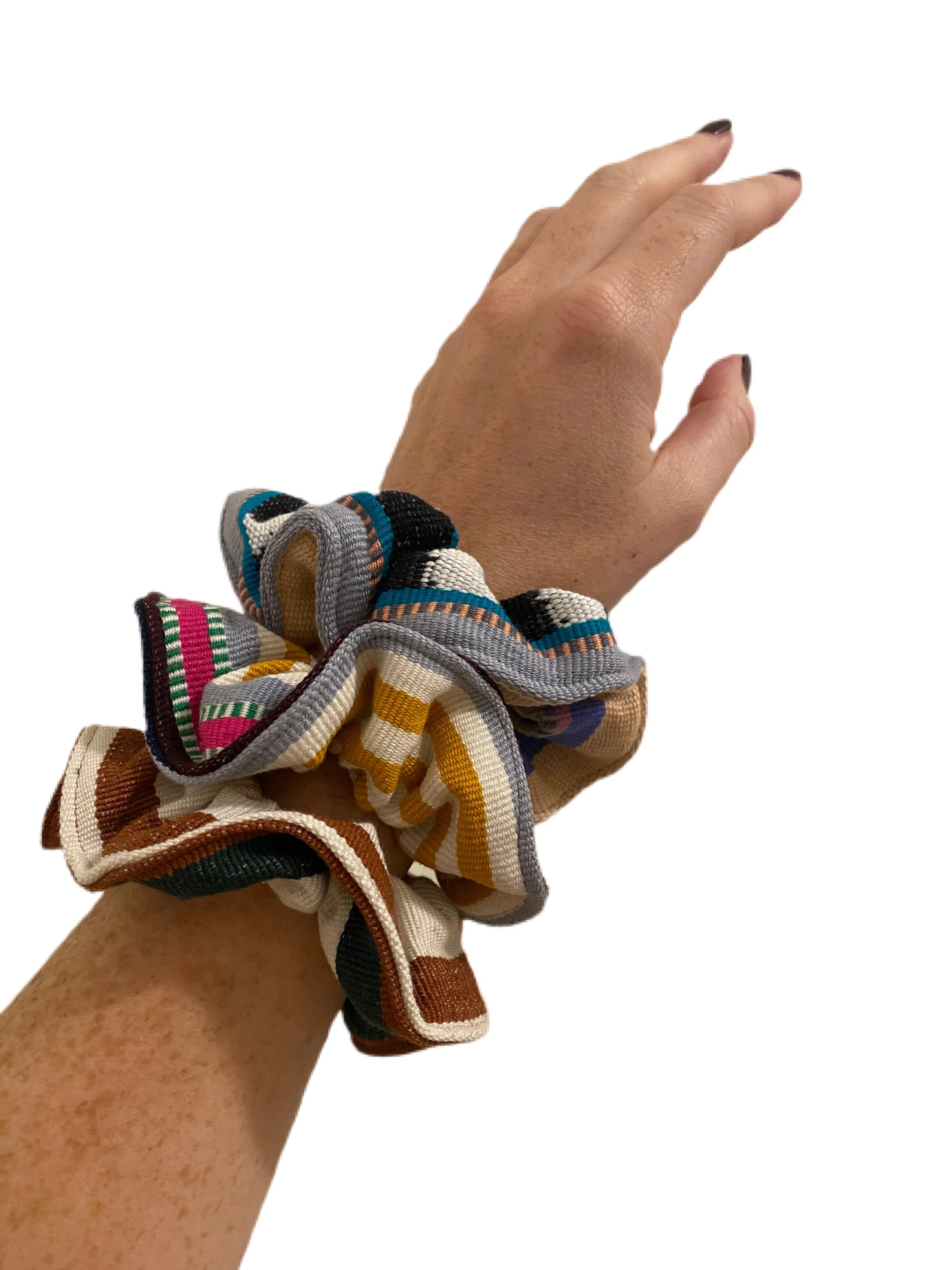 Srunchie Set_Hand.JPG