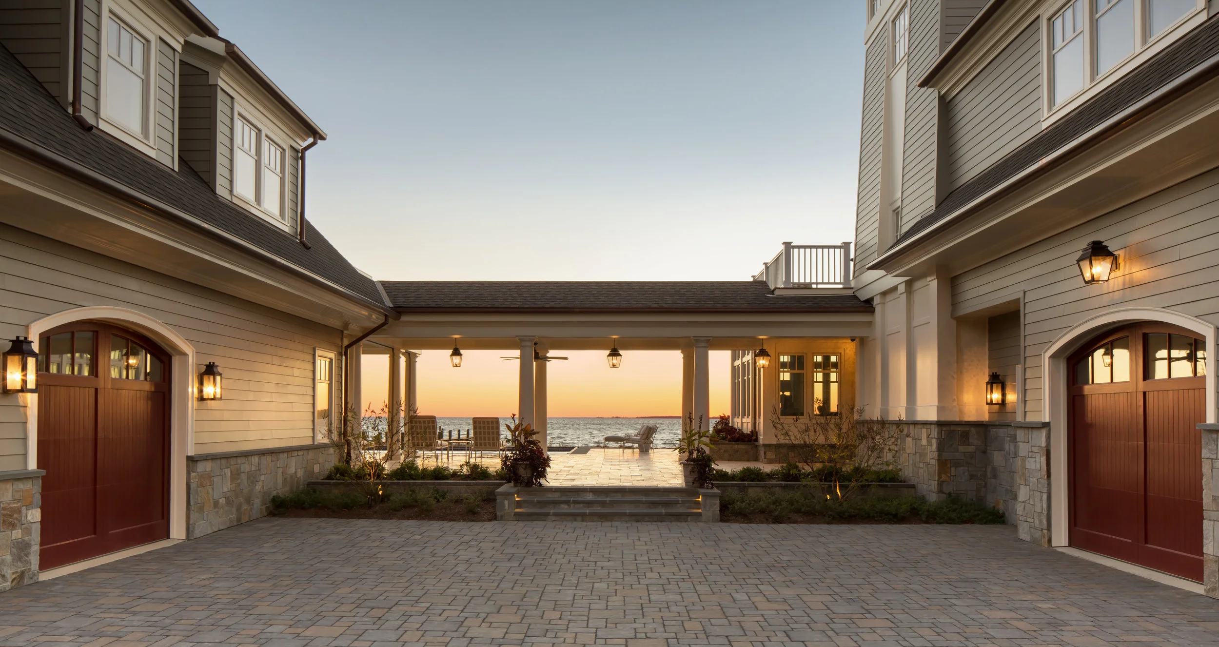 Courtyard-4875-2bb_original (1).jpg