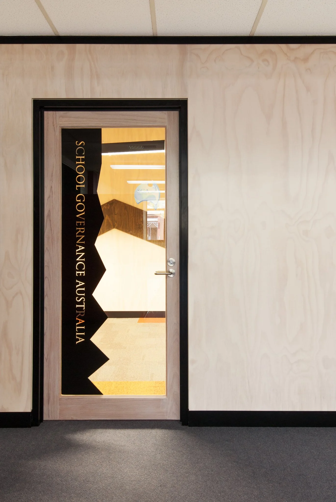 zig-zag used in signage