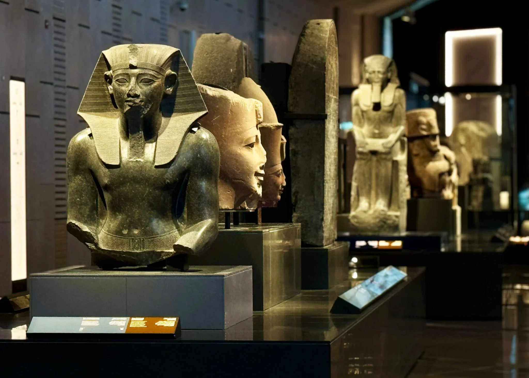 What the Stone Remembers: On the Grand Egyptian Museum (Turkish)