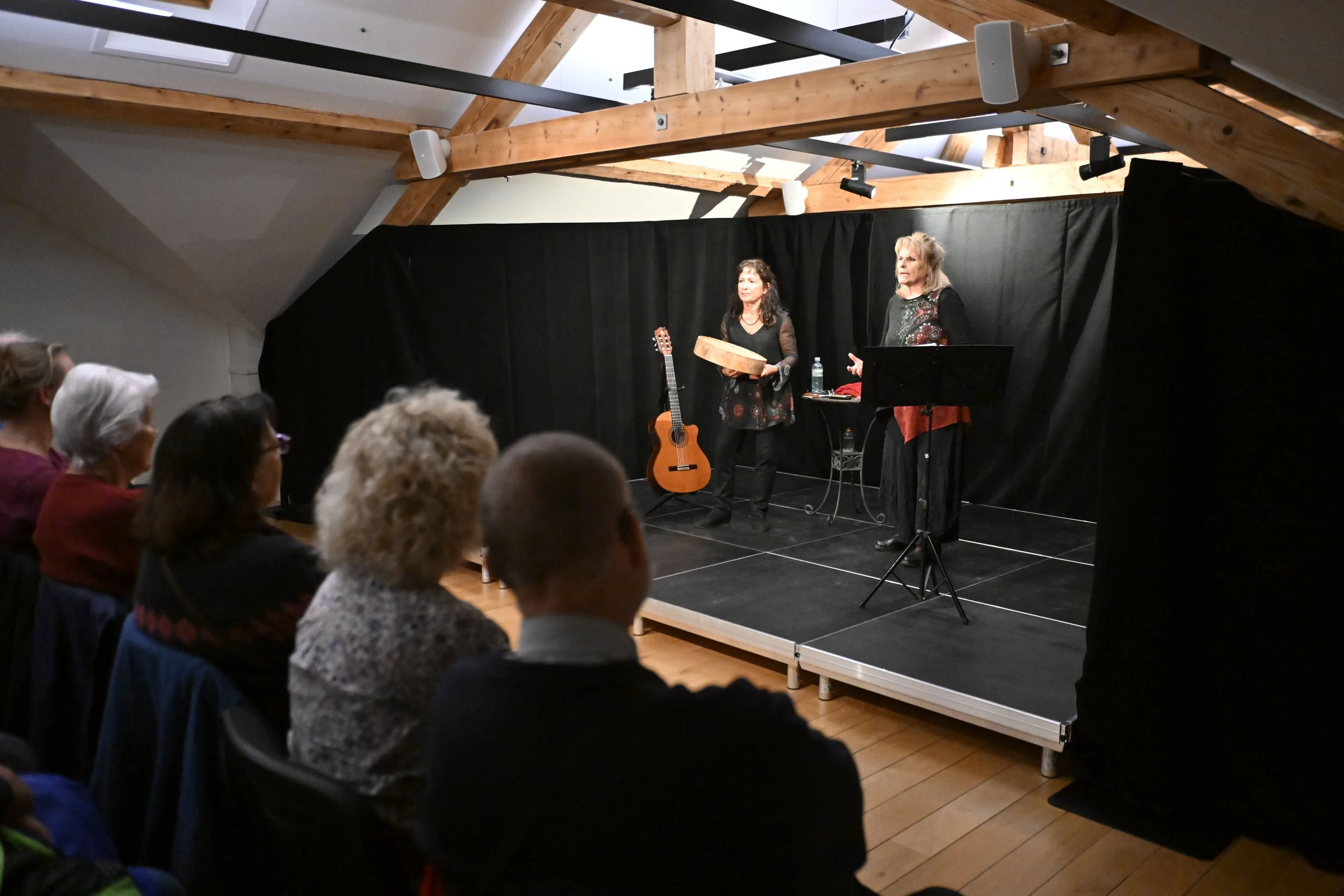 Marina et Lucia 25-052.JPG