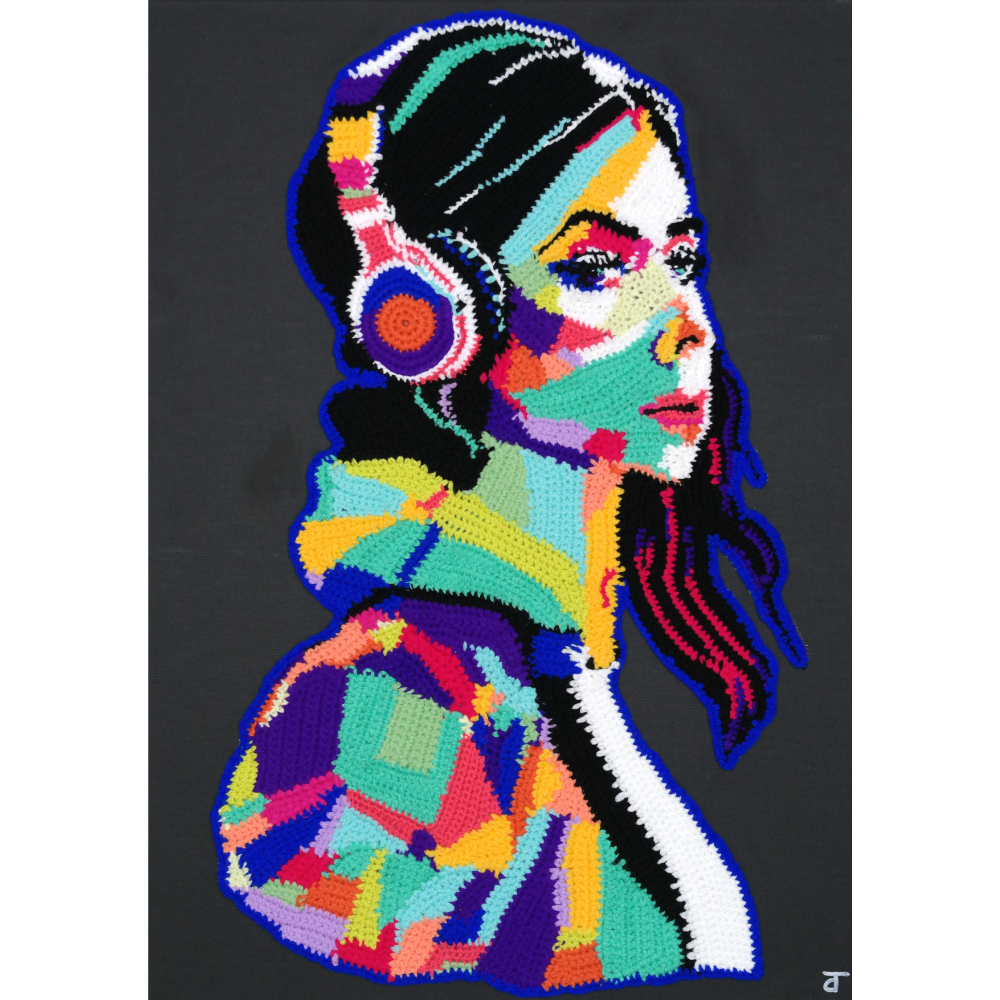 Modern Muse square.png