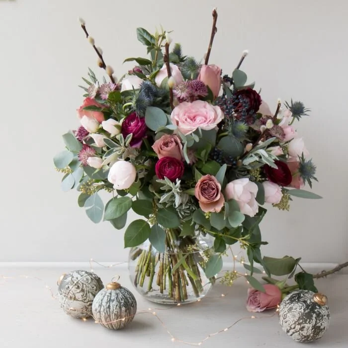 woodland_antique_christmas_bouquet.jpg
