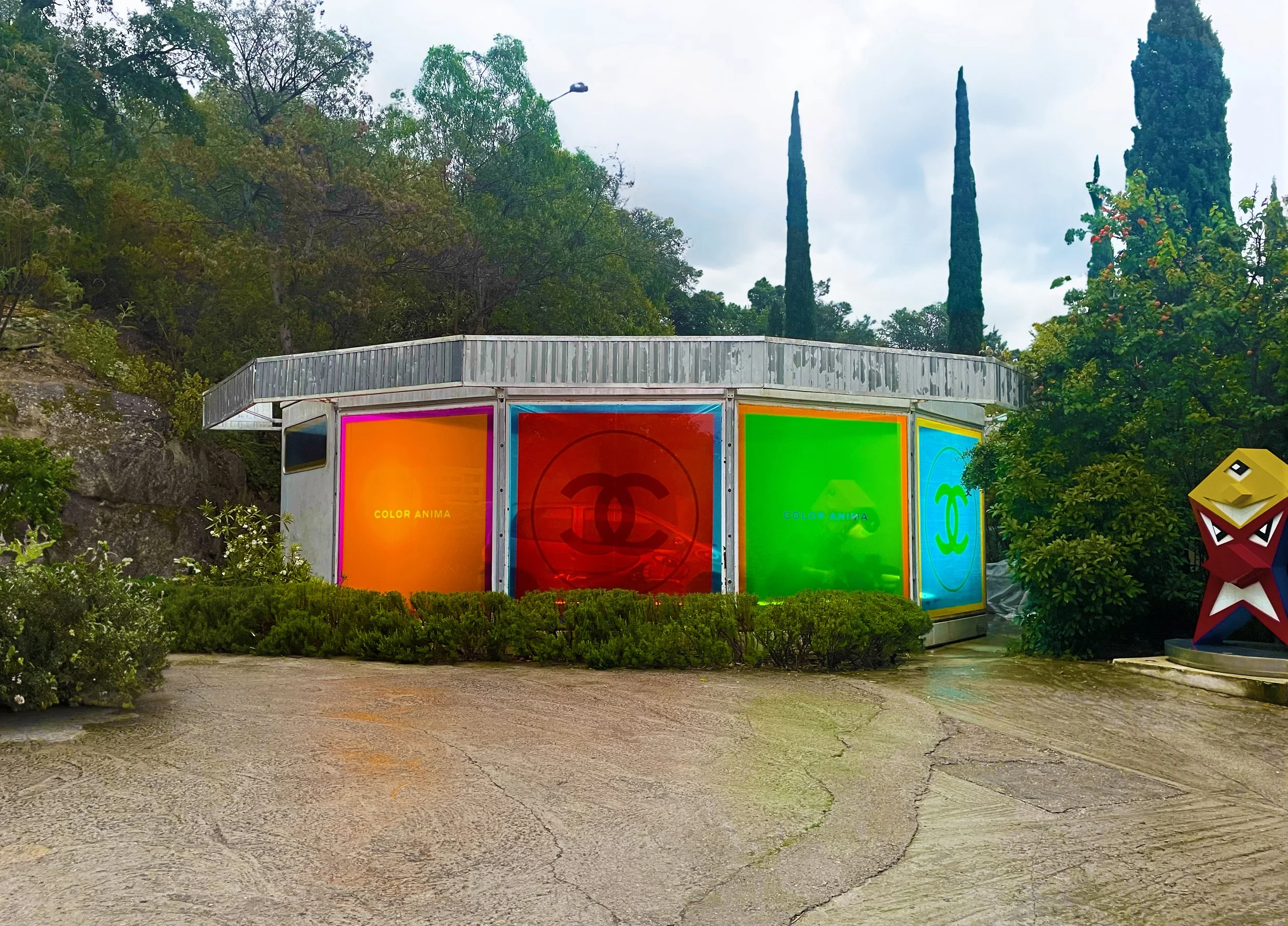 Chanel_ColorAnima_Garage_01.jpg