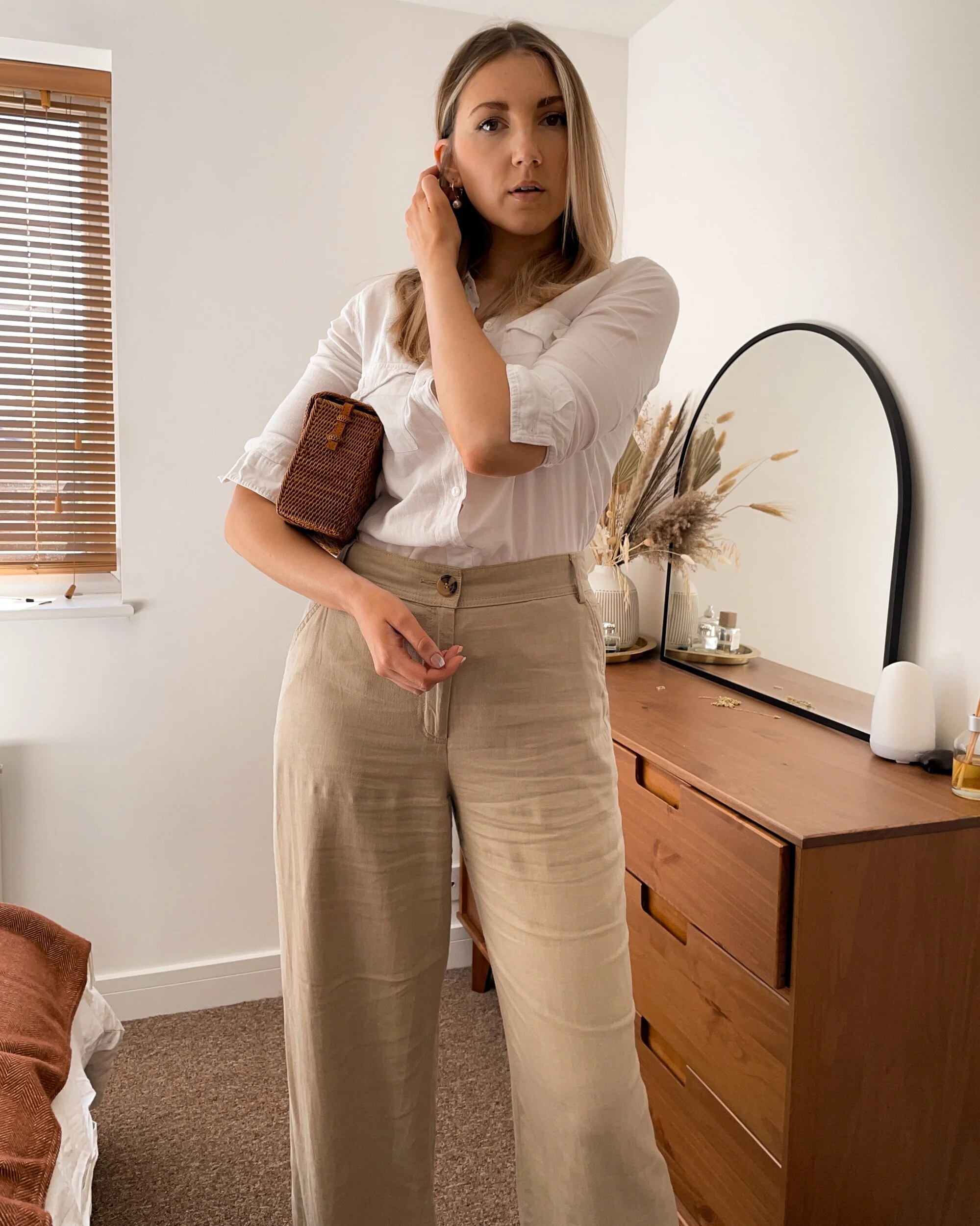 Why Everyone Needs Linen In Their Summer Wardrobe