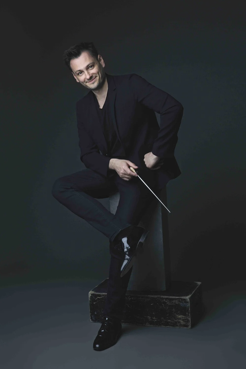 Diabolus In Musica: (24-96) Maxim Rysanov - Pavane