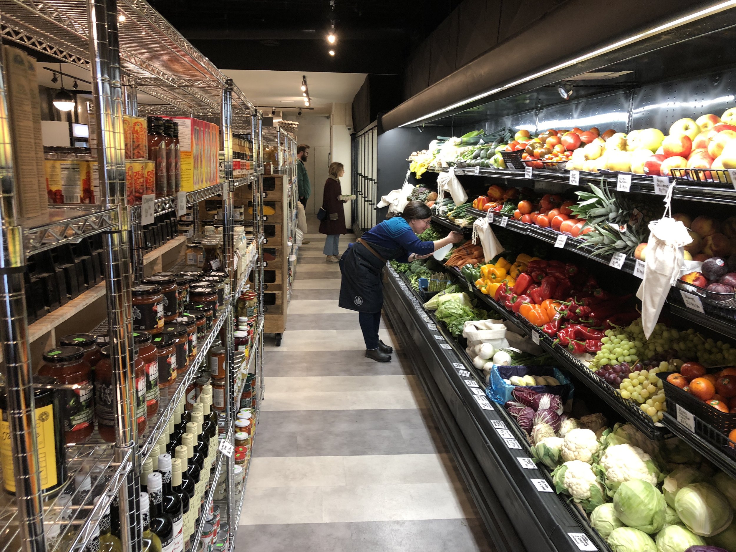 All produce at Unboxed Market are locally sourced and are not plastic sealed, making for no plastic waste. (CanCulture/Sophie Chong)
