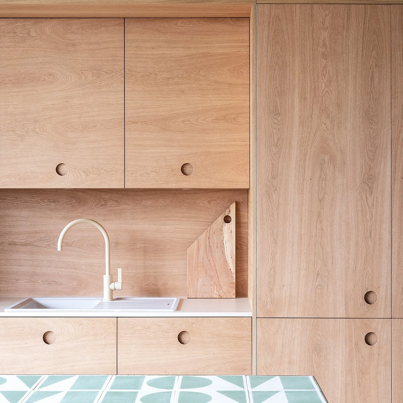 Zetteler_Office_RegentsStudio_InteriorsByStudioRhonda_PhotographyByTaranWilkhu_HR_24.jpg