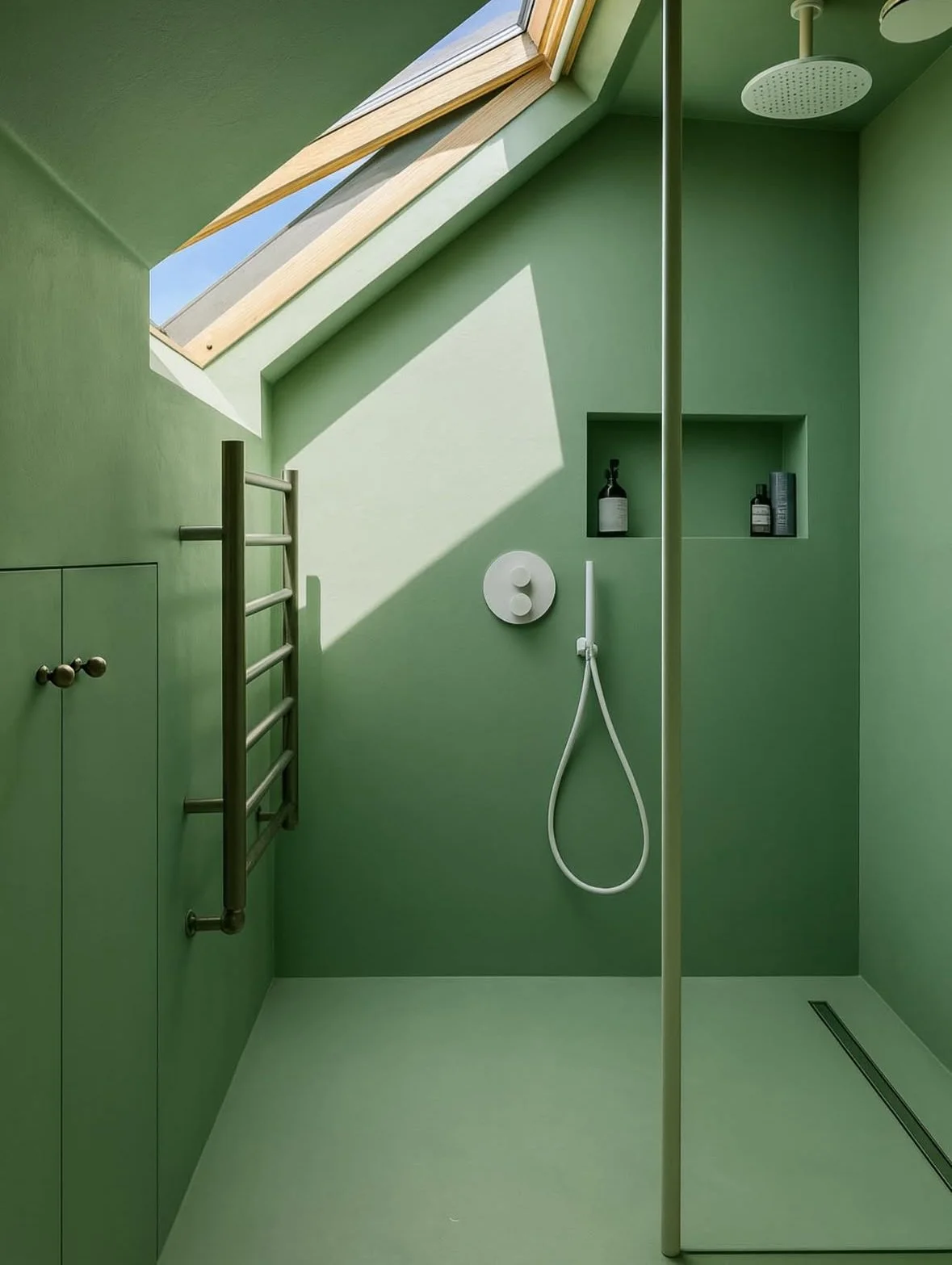 green bathroom.jpg