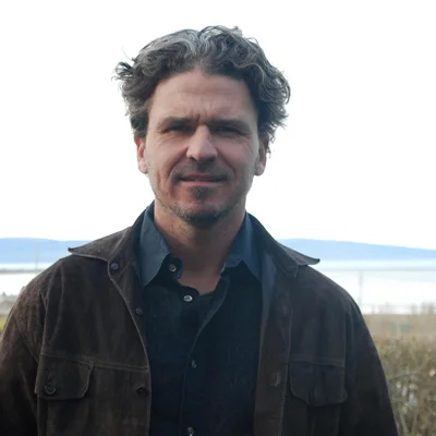 DAVE EGGERS