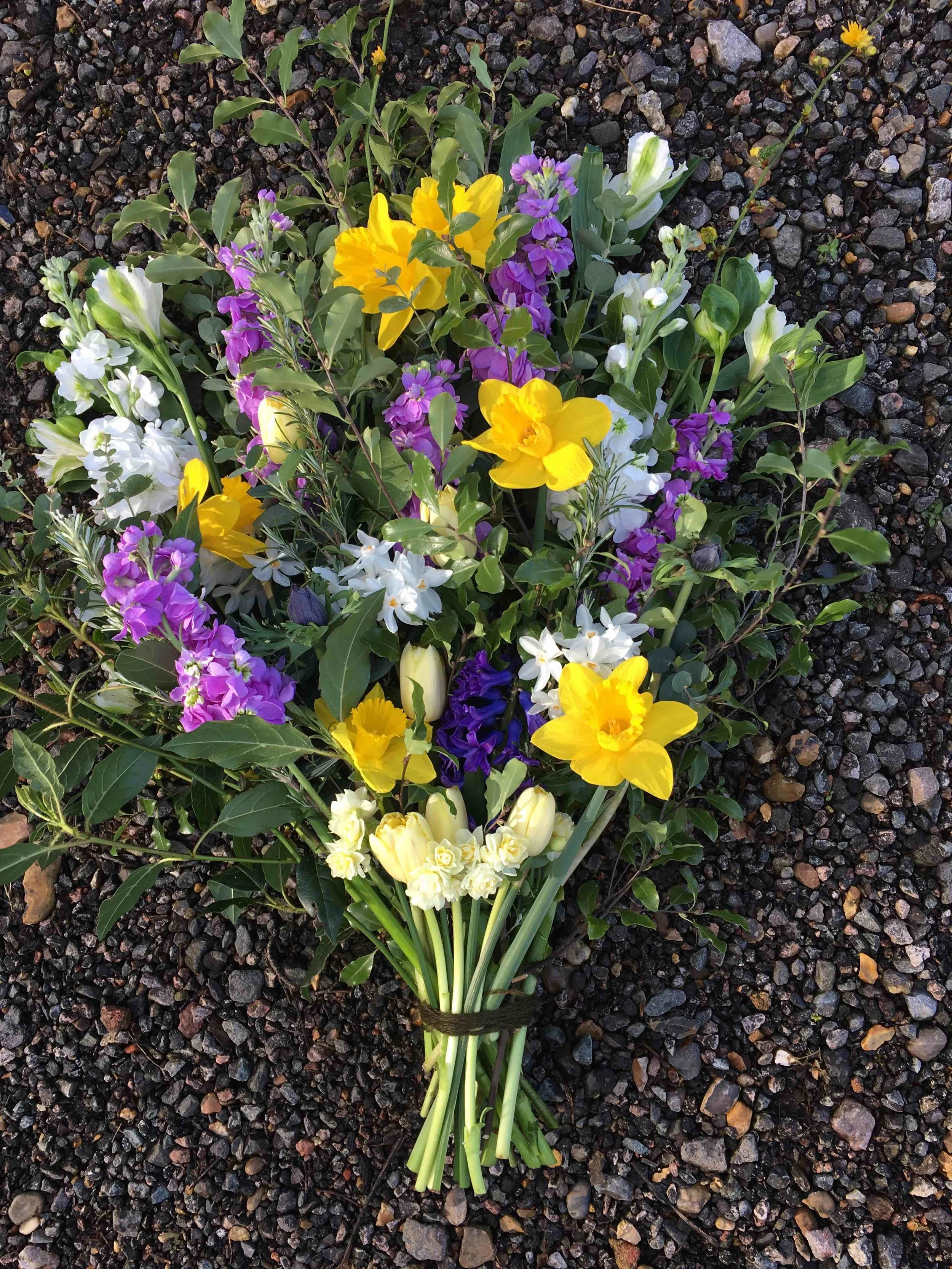 Flowers to commemorate someone’s life