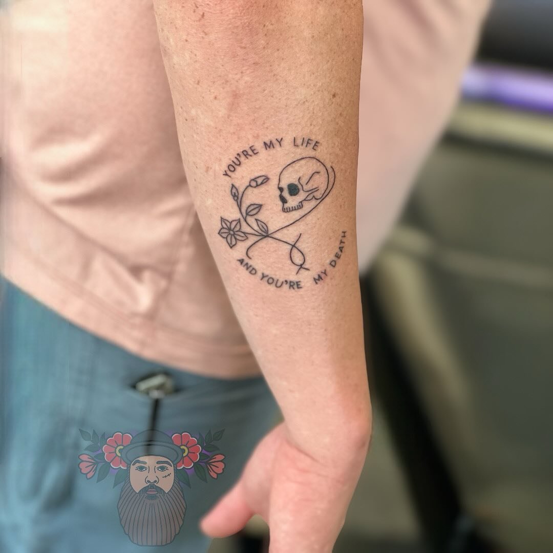 Take a look at this little sweet tattoo that @tiddytatmatt did recently