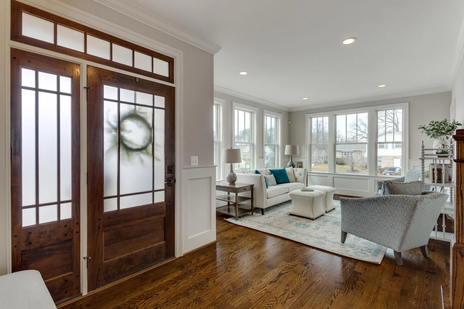 497 N Abingdon St Arlington VA-large-009-49-Foyer-1500x1000-72dpi.jpg