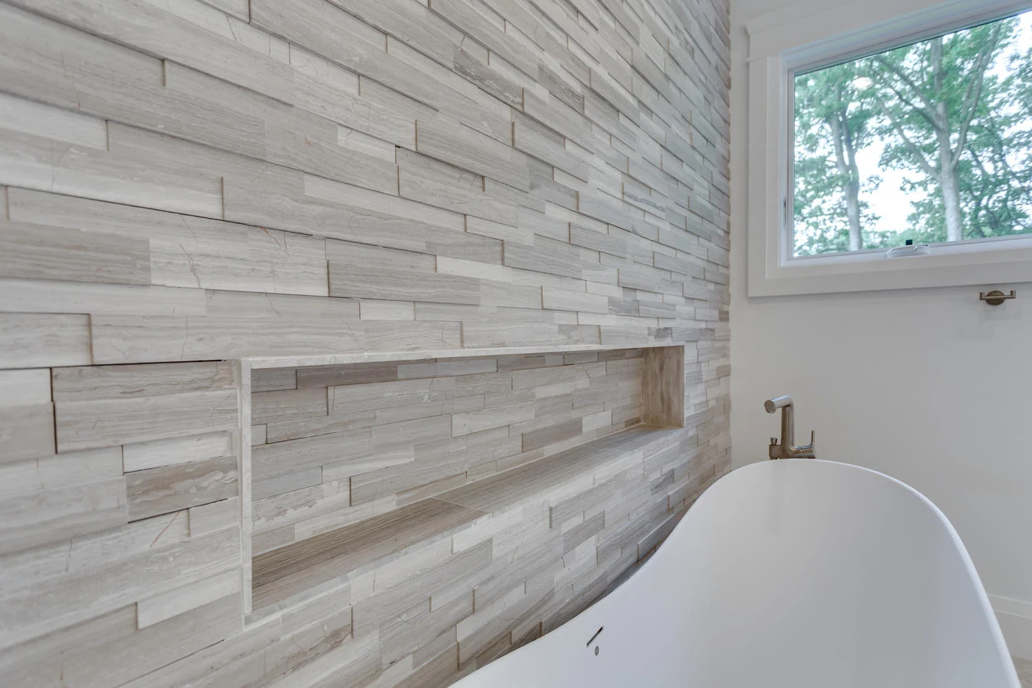 3162 N Pollard St Arlington VA-large-108-94-Master Bath-1500x1000-72dpi.jpg