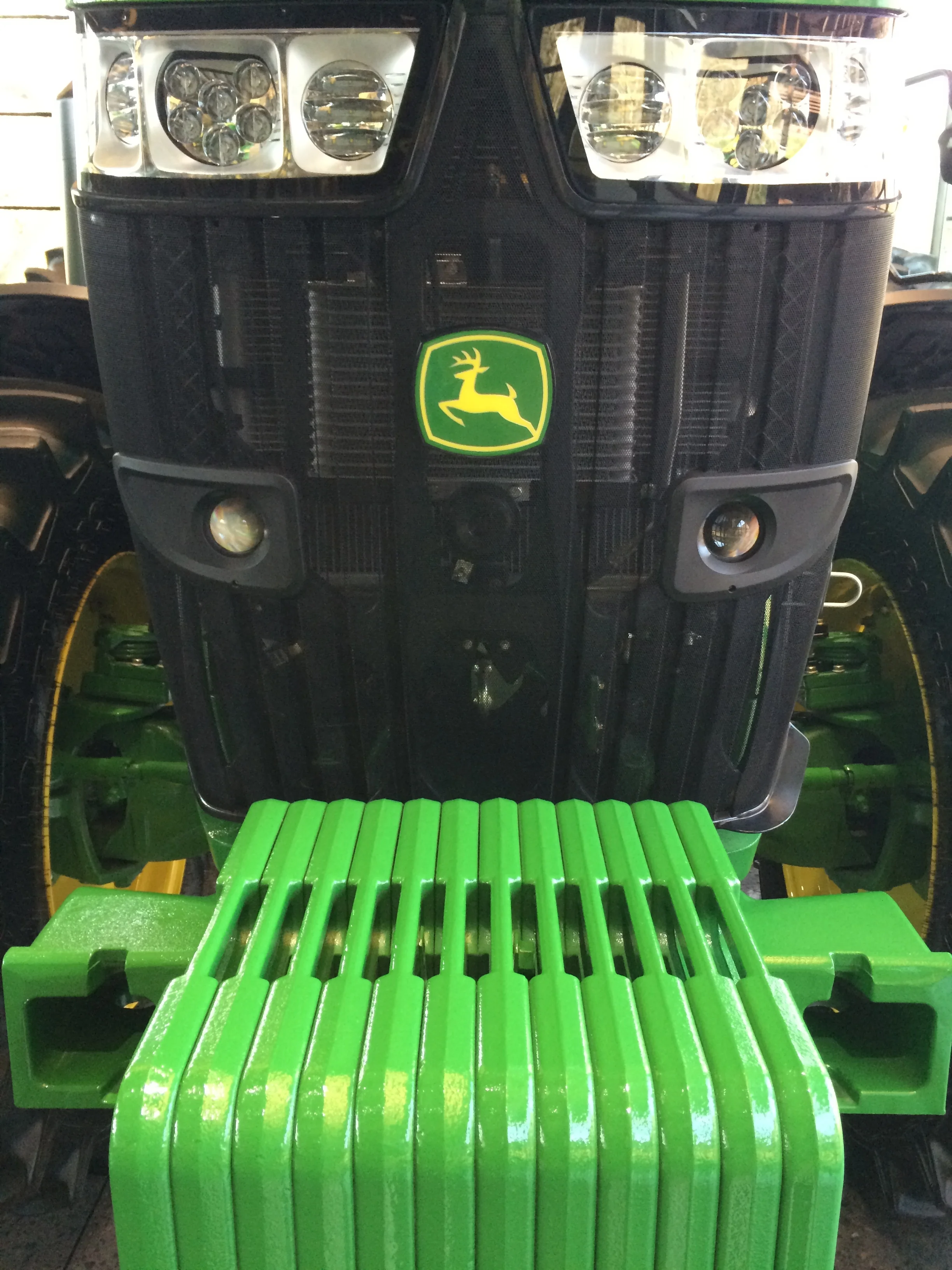 MachineFinder: Deere Earns Ag Data Transparent Certification