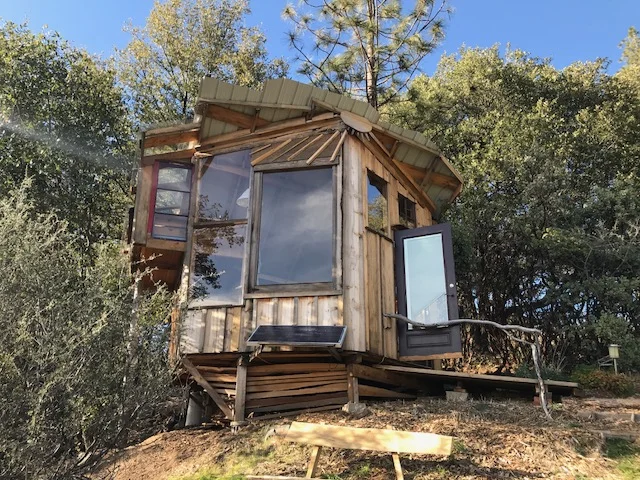 cabin_close.jpg