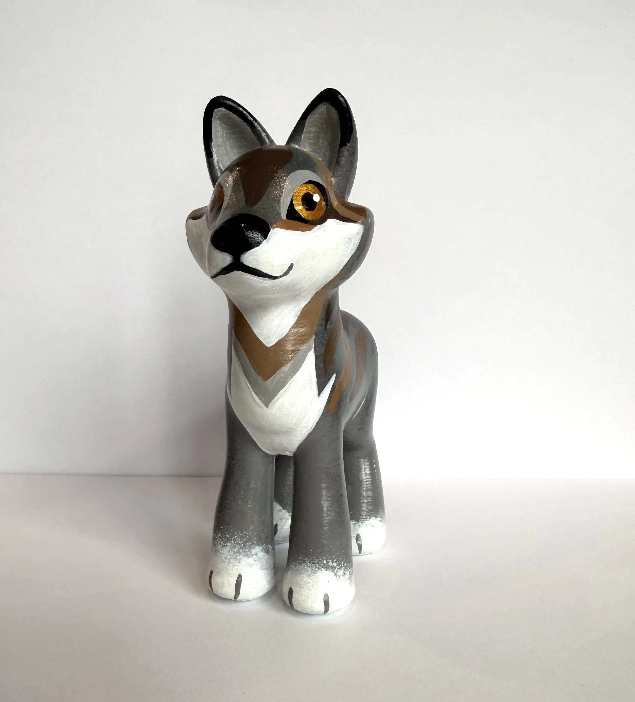WolfGrey_front.jpg