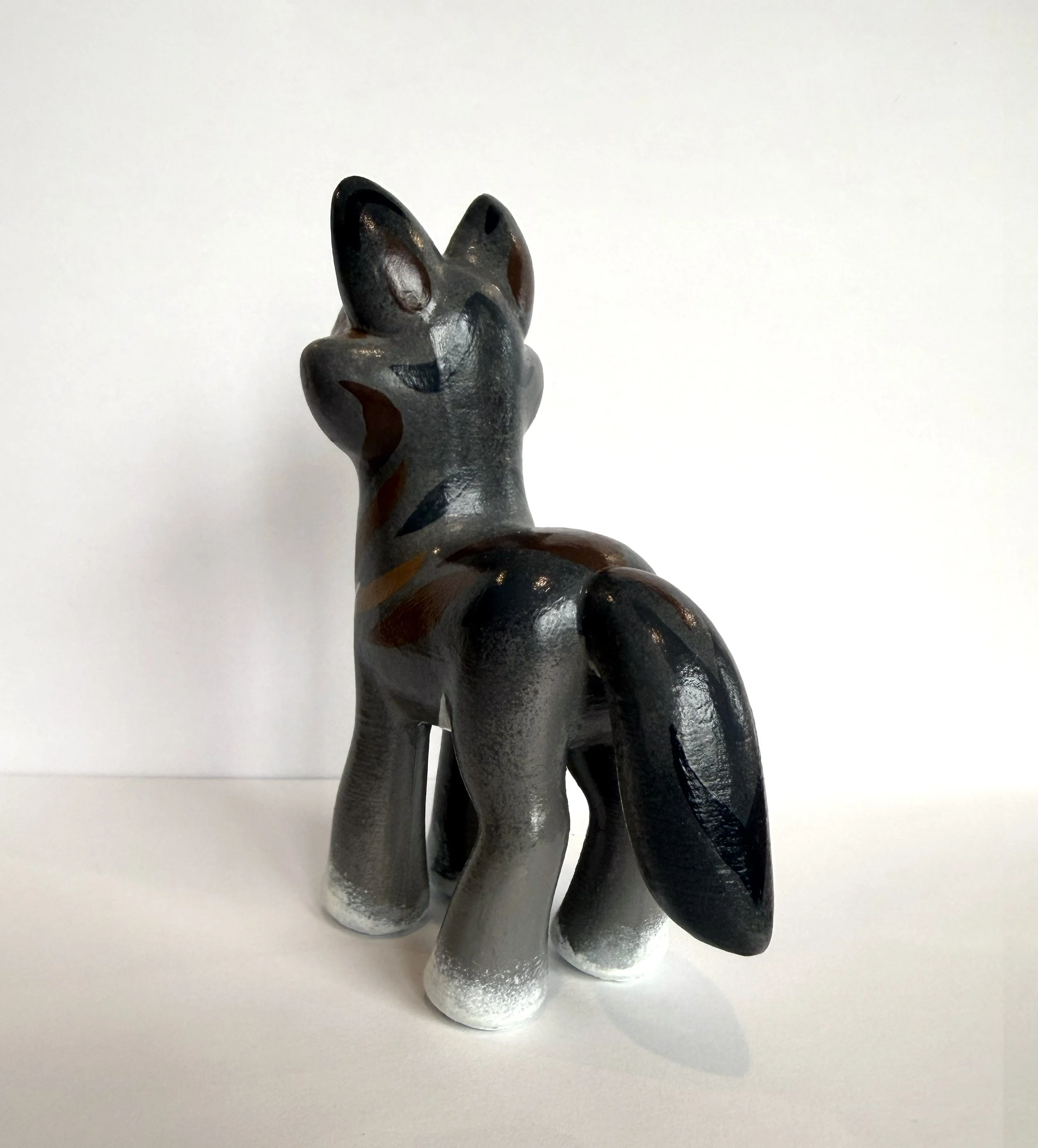 WolfGrey_back34.jpg