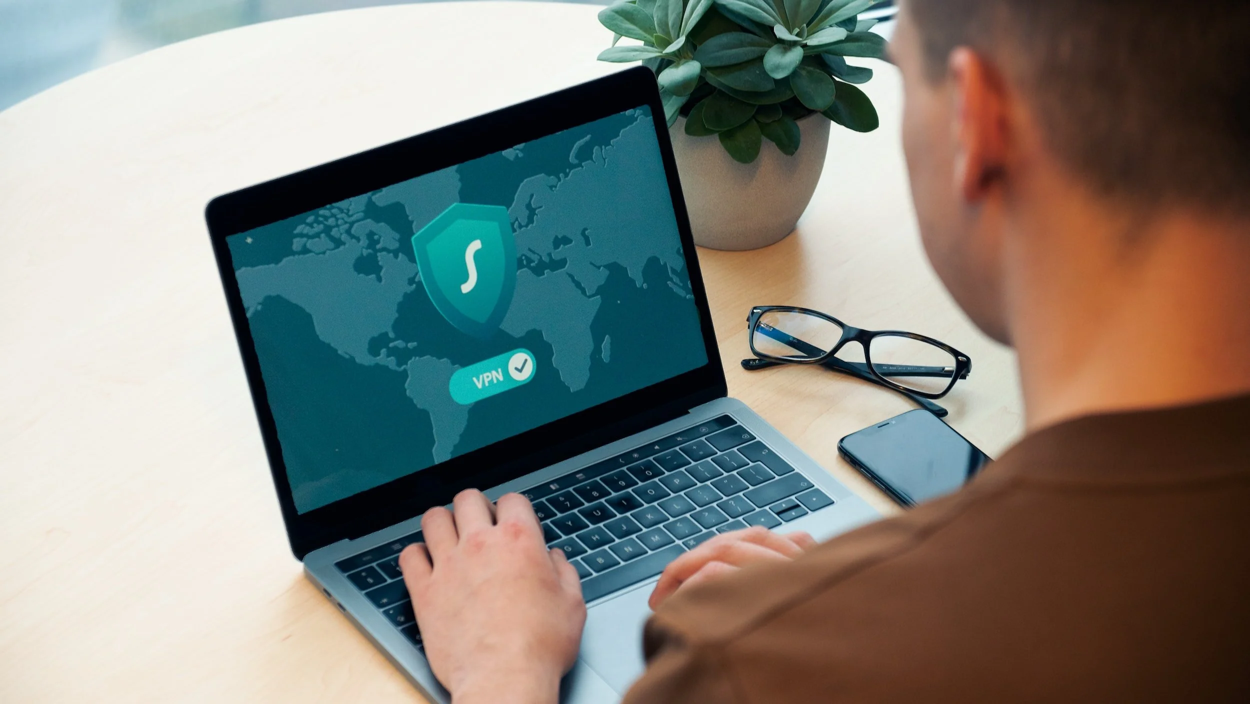 How to Move from Reactive to Proactive Cybersecurity