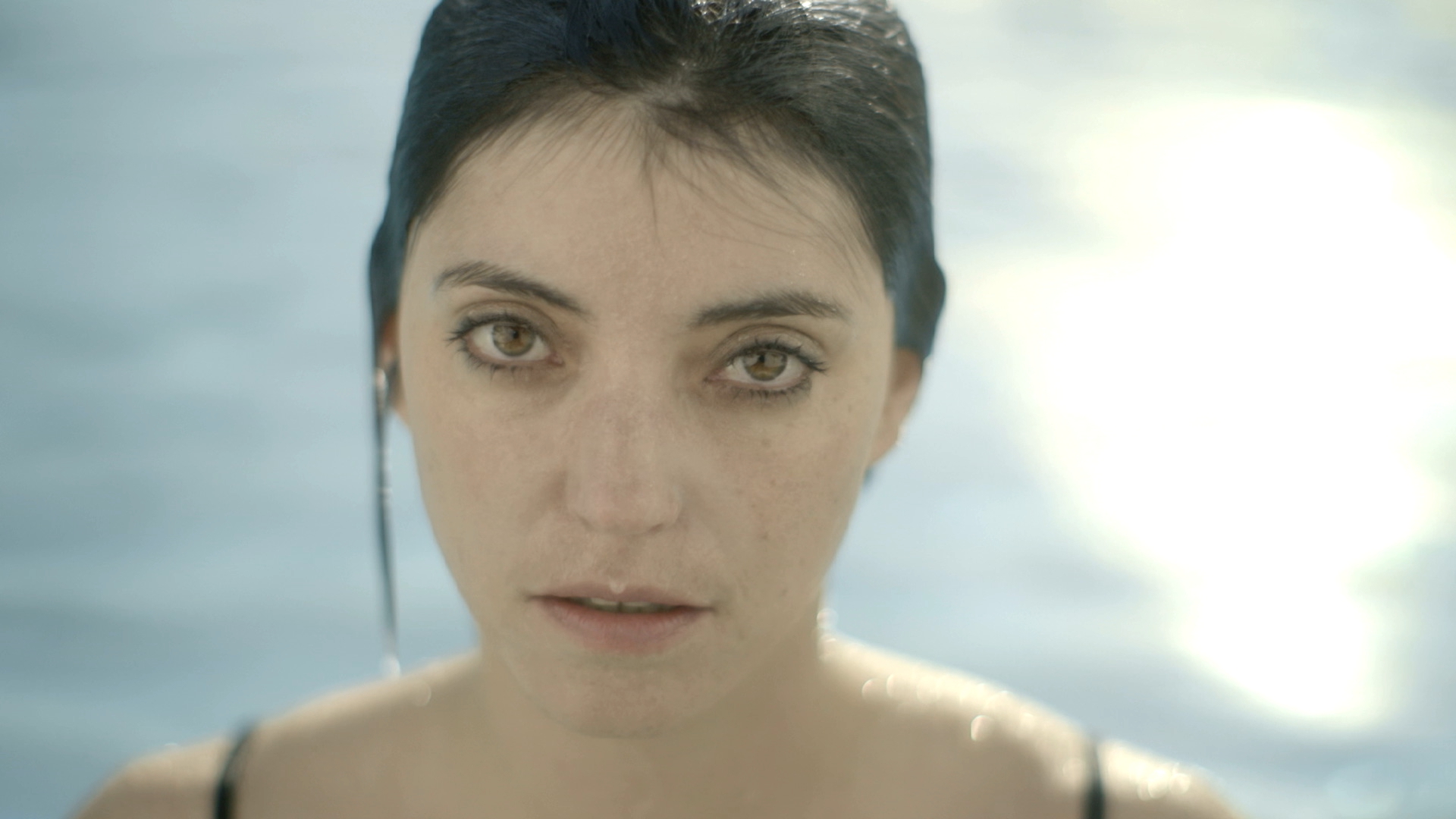 sharonvanetten_1.5.1.jpg