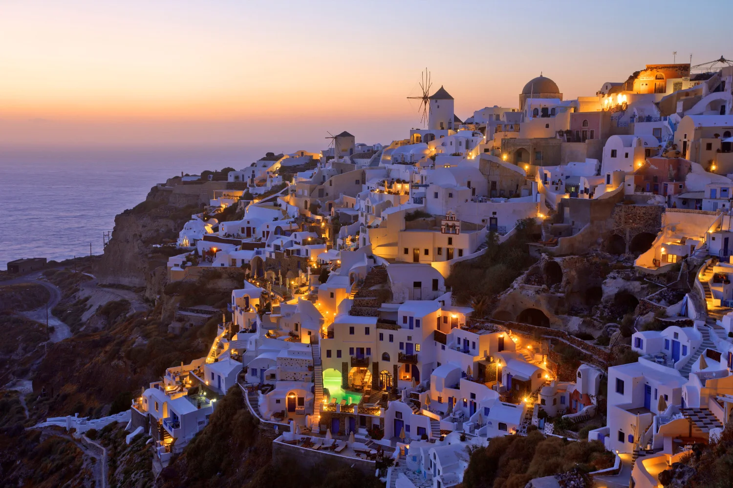 Santorini-sunset_CS.jpg