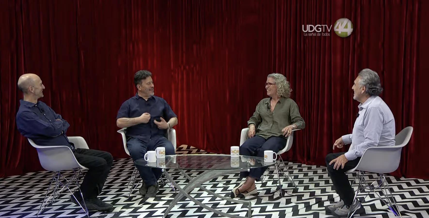 ¿Cuántos tacos tienes en la cabeza? ¡Entrevista con la Chora TV!