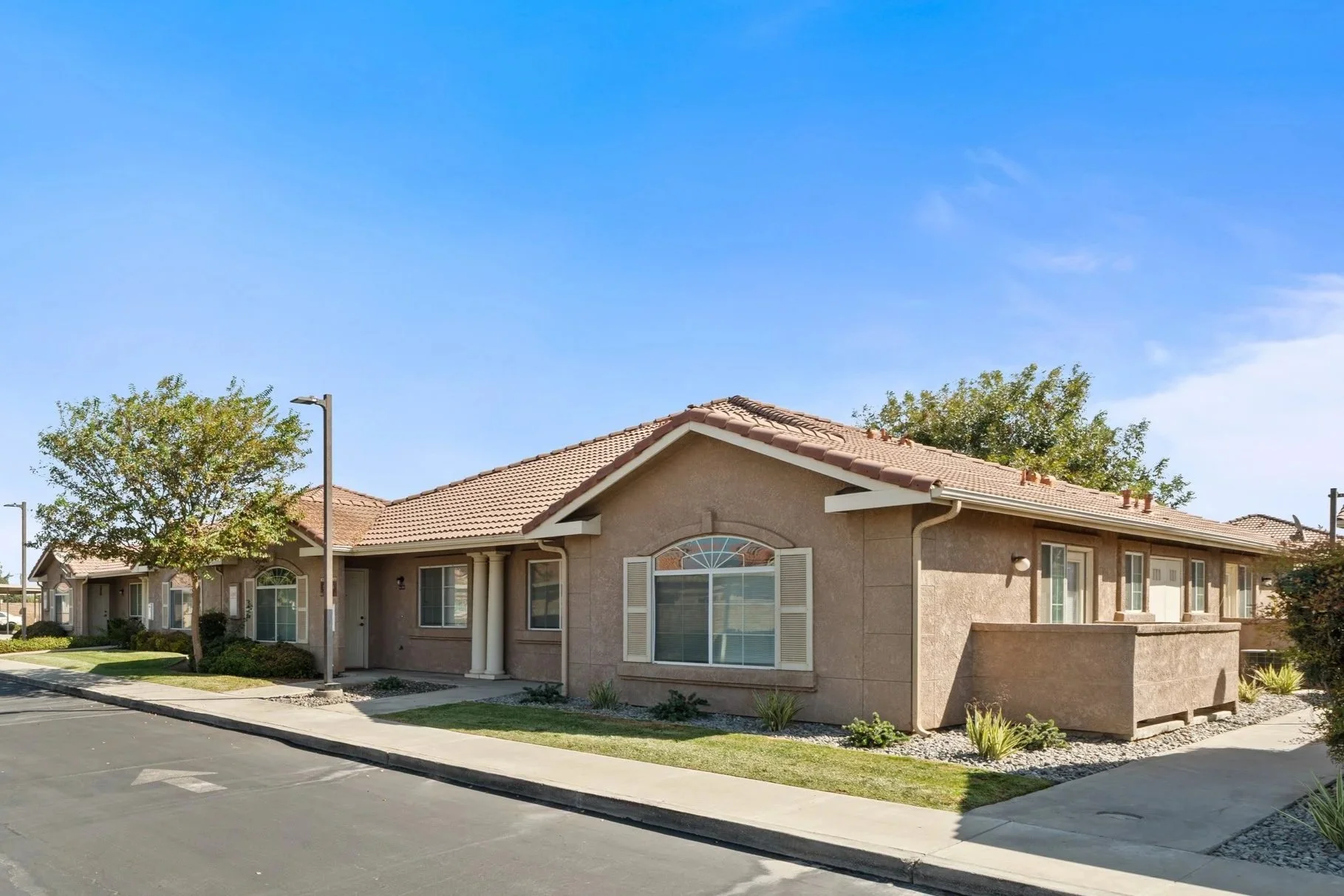 8-print-Windgate Village Apartments Hanford-8.jpg