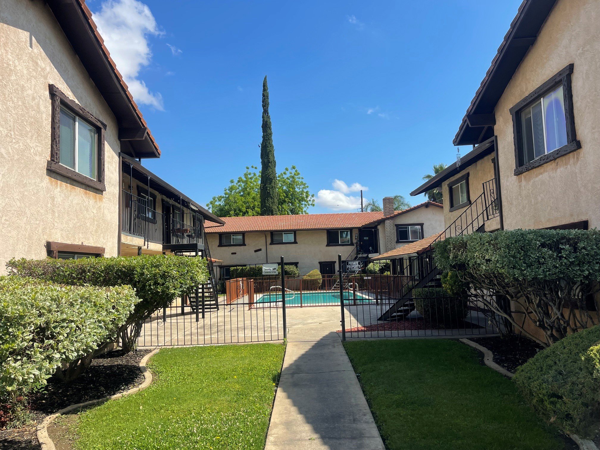 1431 E 21st6.jpg