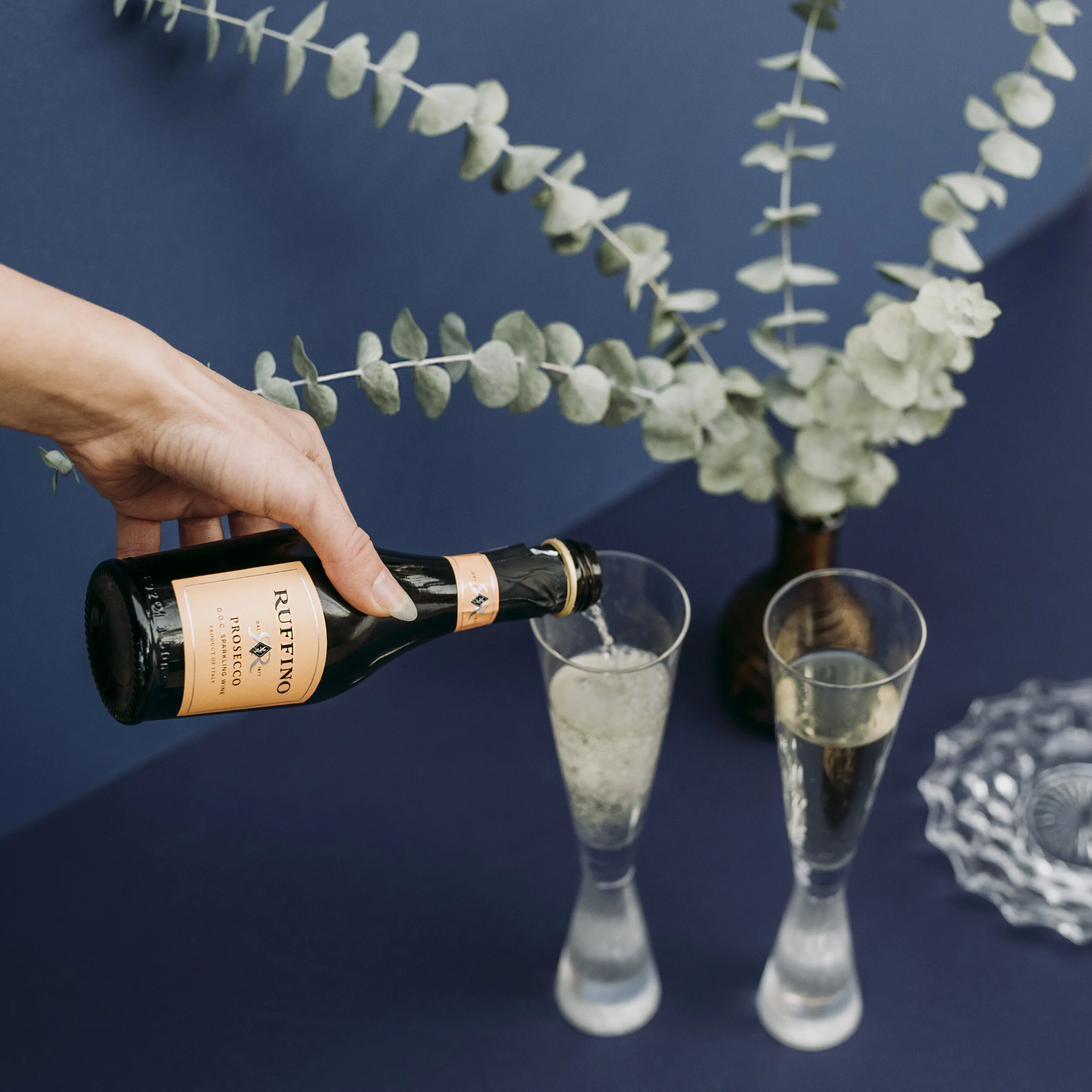 blueProsecco2.jpg