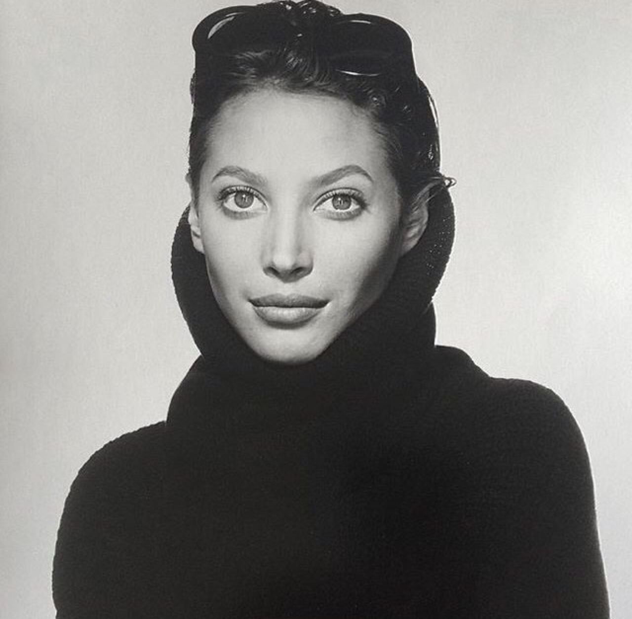 vvvestvvood:

Christy Turlington photographed by Gilles Bensimon