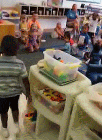 tumblr_n8eilx88PO1rc7zl1o3_250.gif