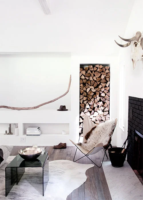 clubmonaco:

Home of Amanda Bupp (partner of Phoenicia hotel Graham &amp; Co.) in Catskills, NY 