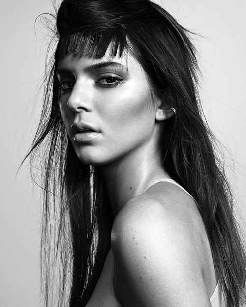 highonceline:

See what I mean by Kendall killing it lately! 