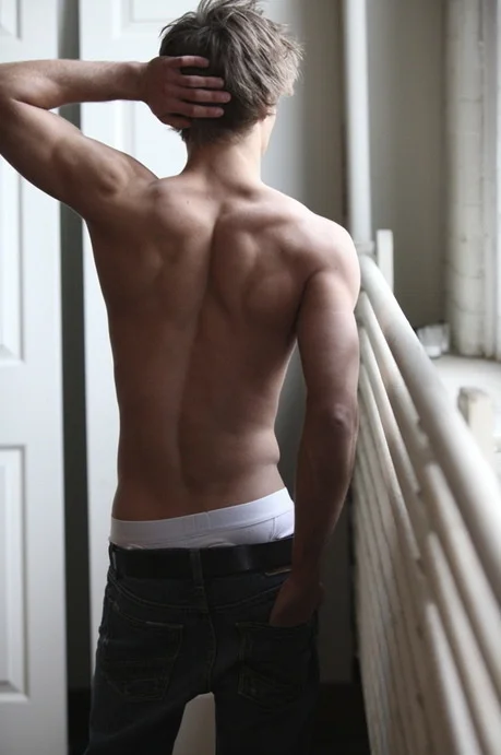 What a beautiful back.