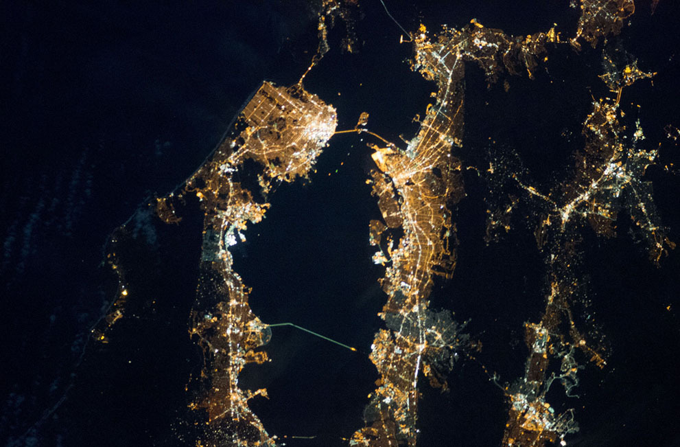theren:

One of the Expedition 34 crew members aboard the ISS, flying approximately 240 miles above Earth, exposed this vertical night image of the Bay Area of California, including parts of San Francisco, San Jose and Oakland, on January 28, 2013. …