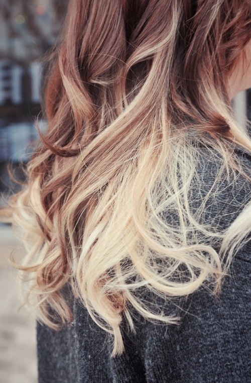 Pretty, why am I not blonde and blue-eyed again?
Beauty / Ombre Perfectness on We Heart It. http://weheartit.com/entry/20793024