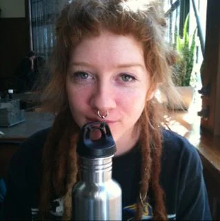 I hung out with brenna today.

I cannot get over how much I like her.

She gets along so well with me and kai :)