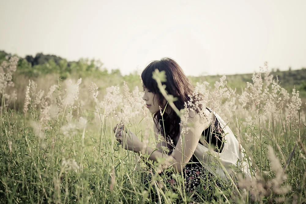 flowers make me happy.
happythings:

(via oscarTM)