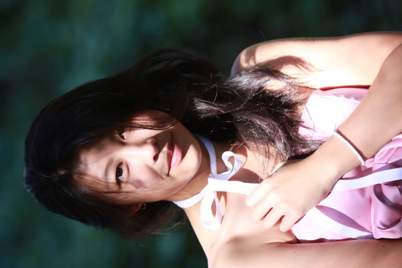 jolie. looks like ying?